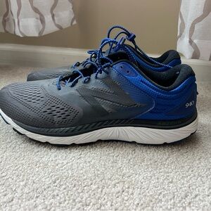 Like New, Men’s New Balance 940 Magnet and Marine Blue, size 12.5 2E